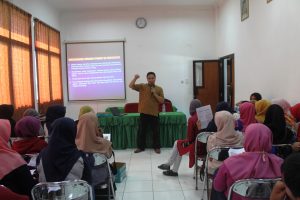 Pembekalan Peserta Oleh Dosen Pembimbing Praktikum Ilmu Falak