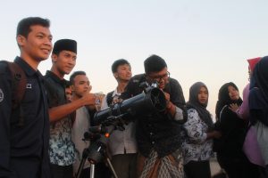 Dalam Praktikum lmuFalak