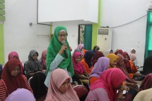 Sesi Tanya Jawab oleh Peserta