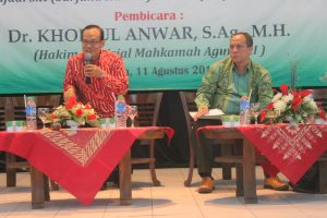 Dalam Acara oleh Narasumber